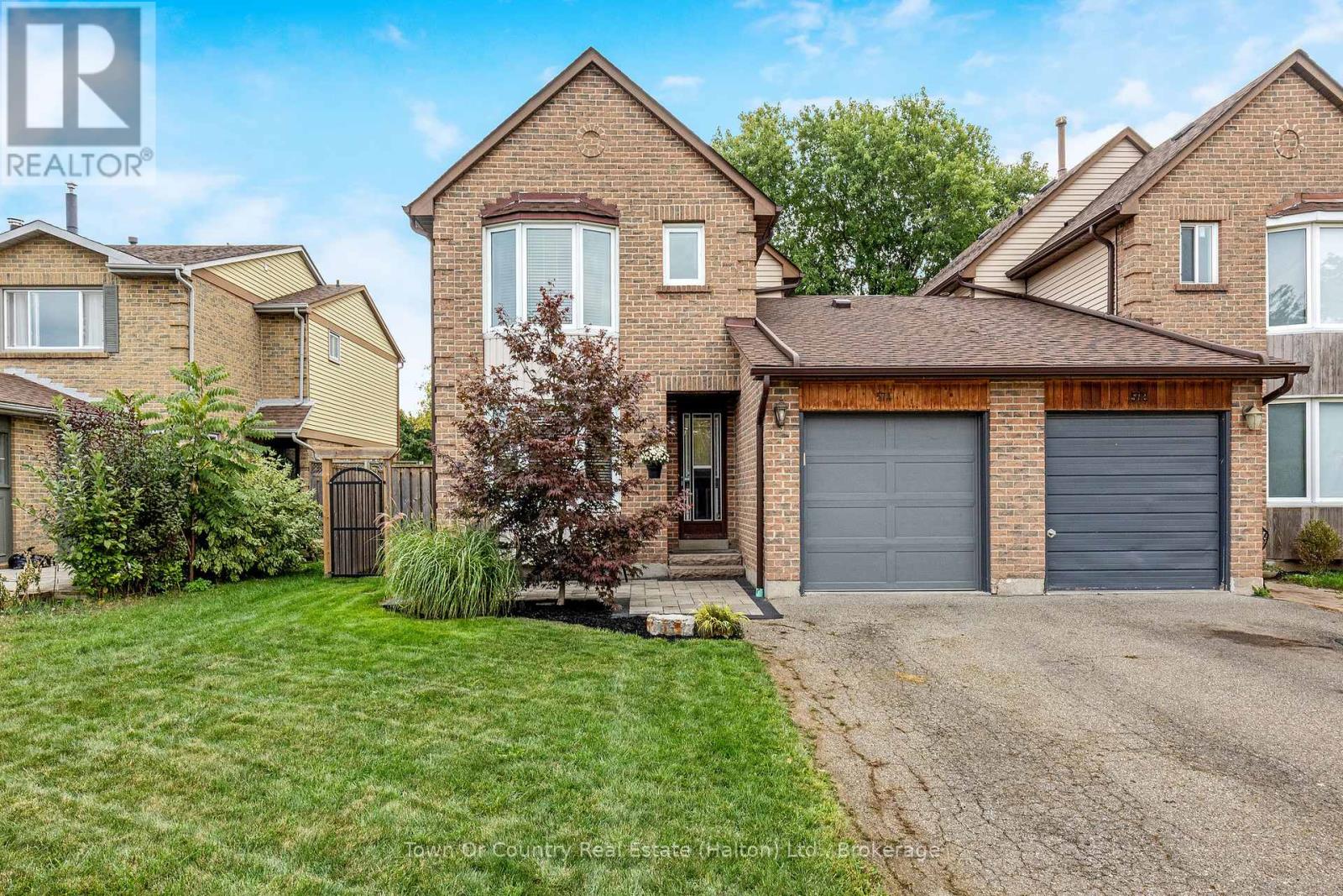 574 Laurier Ave, Milton, ON L9T 4G8