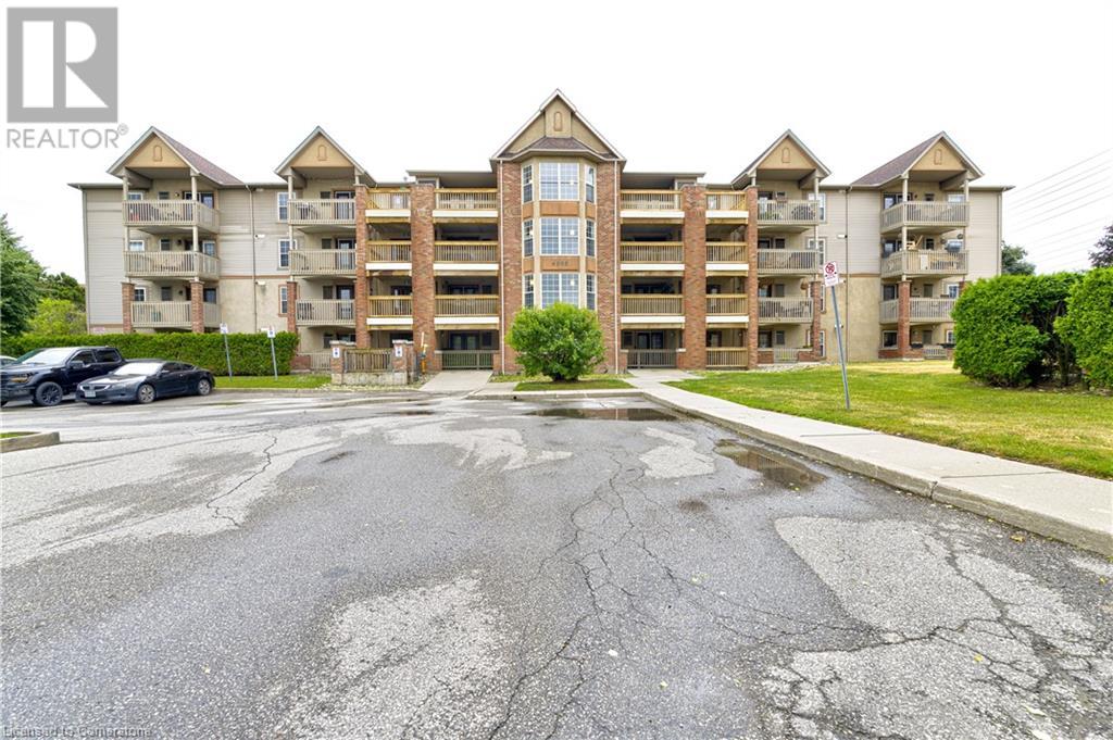 4005 Kilmer Drive Unit 210, Burlington, ON L7M 4M2