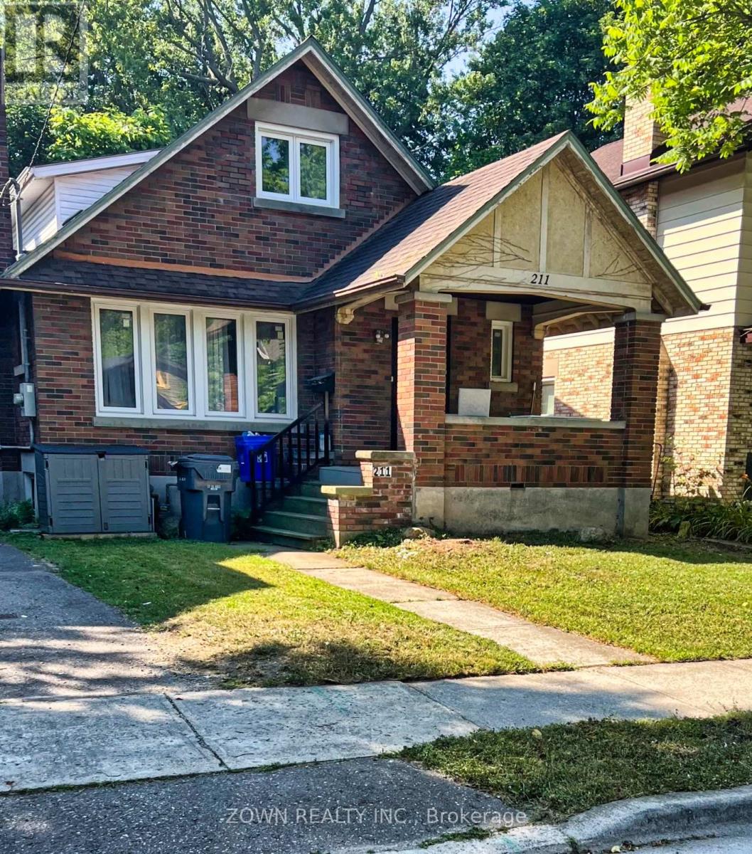 211 Bernard Ave, London, ON N6A 2M9