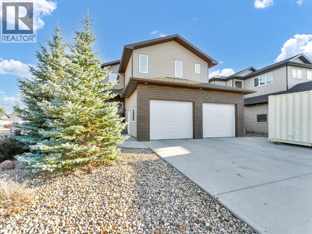 351 Stratton Rd SE, Medicine Hat, AB T1B 0G1