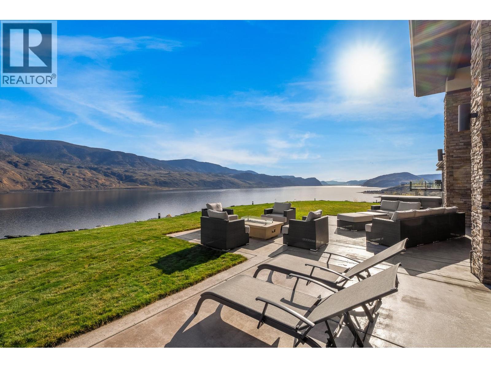 229 Holloway Dr, Kamloops, BC V1S 0B3