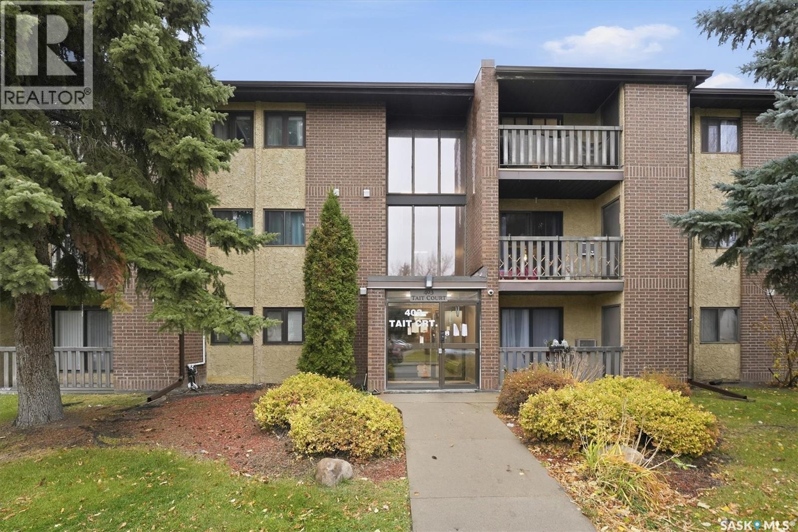 403 Tait Court Unit 304, Saskatoon, SK S7H 5L3