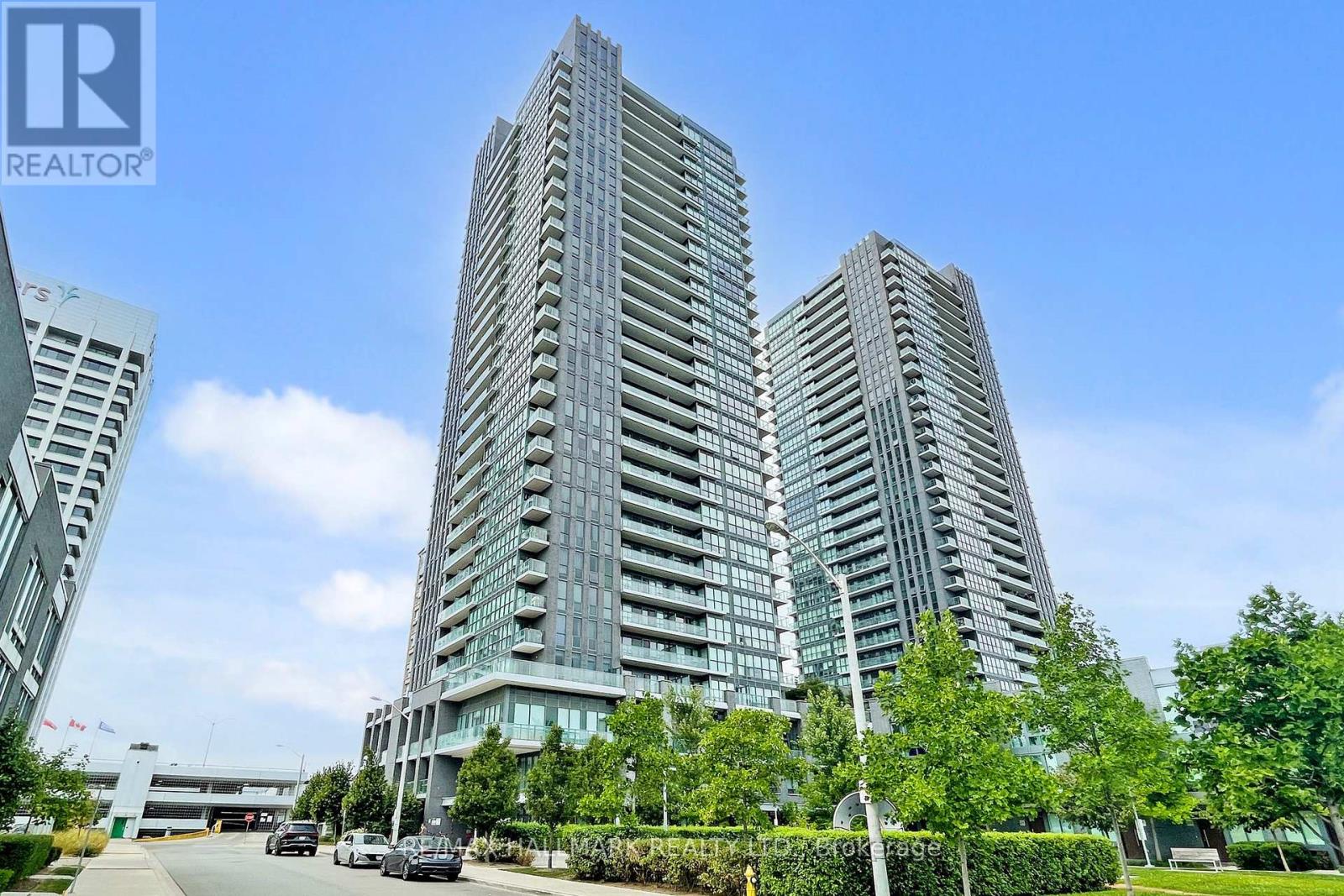 2806 2 Sonic Way, Toronto, ON M3C 0P2