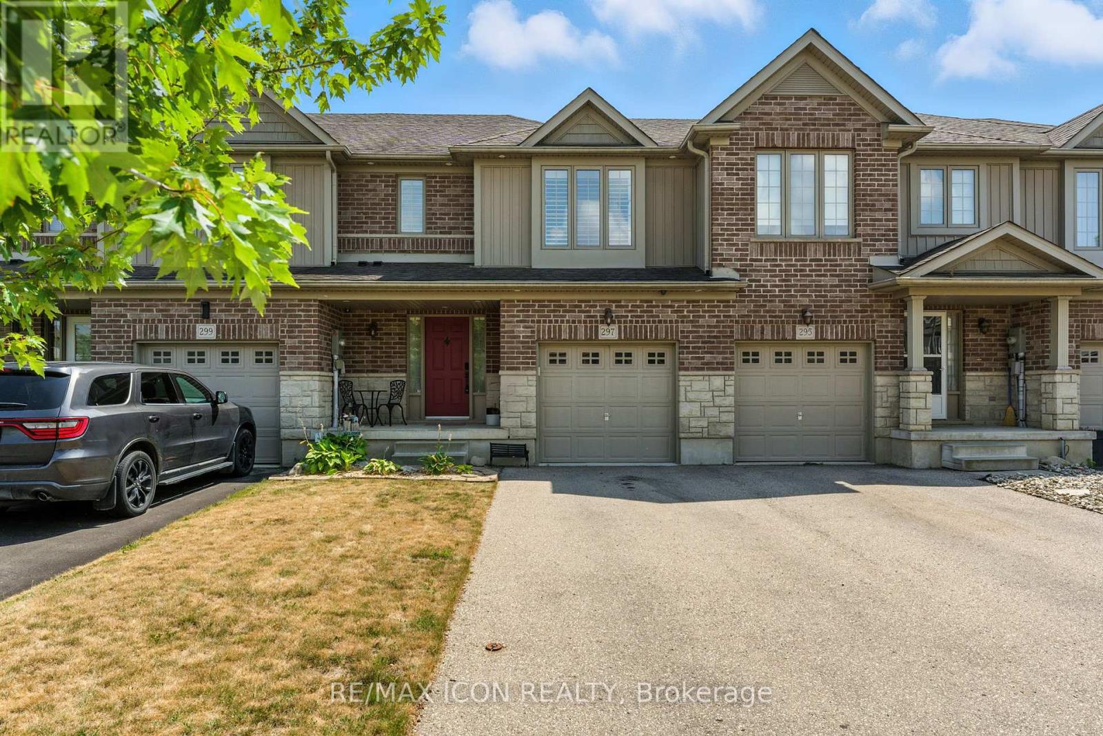 297 Vincent Dr, North Dumfries, ON N0B 1E0