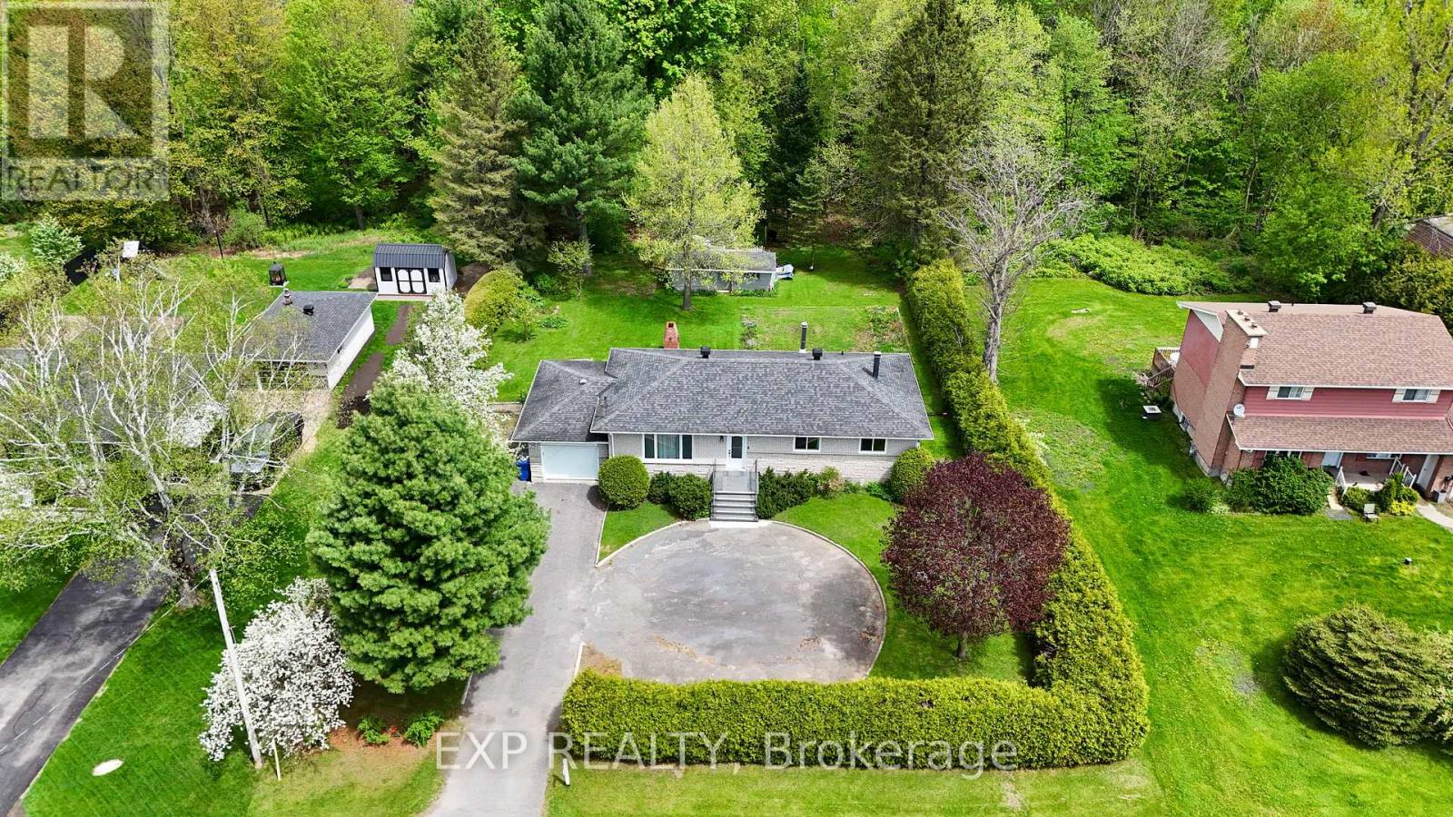 751 Pattee Rd, Champlain, ON K6A 2R2