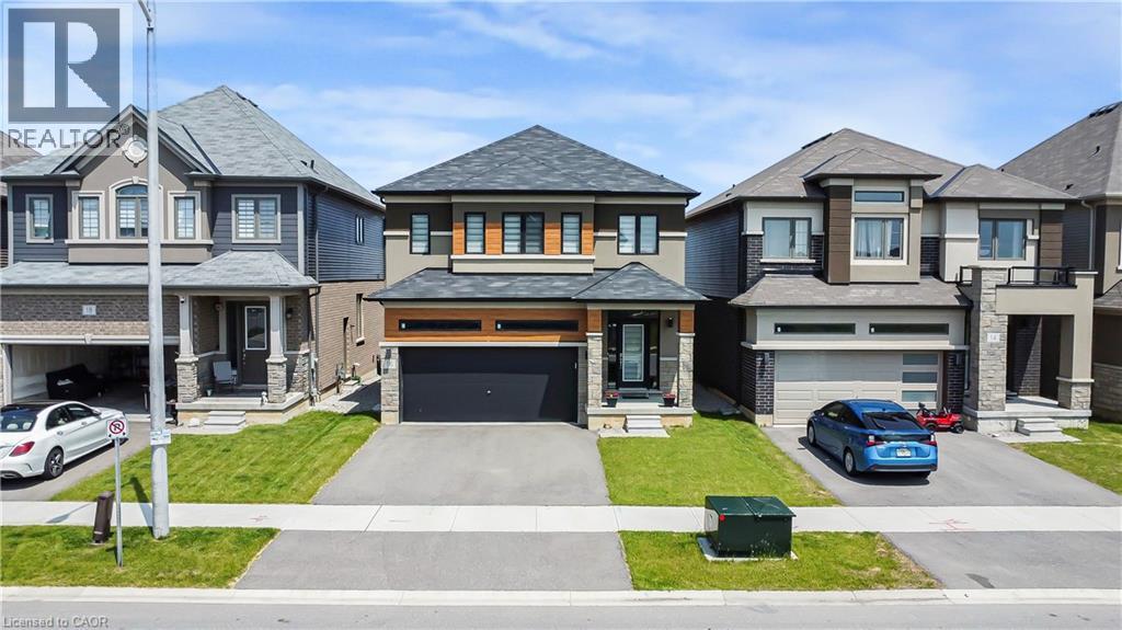 16 Scenic Ridge Gate, Brant, ON N3L 0K4