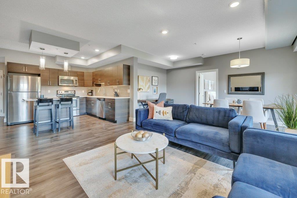 10006 83 Avenue Northwest #201, Edmonton, AB T6E 2C2