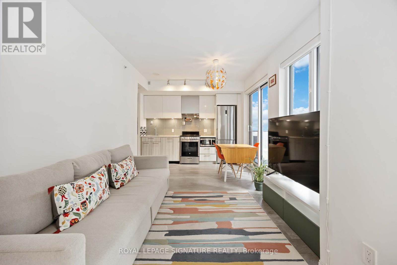 1725 251 Jarvis St, Toronto, ON M5B 0C3