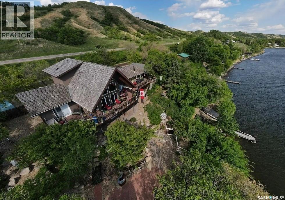 456 Abel Dr, Crooked Lake, SK S0A 1E0