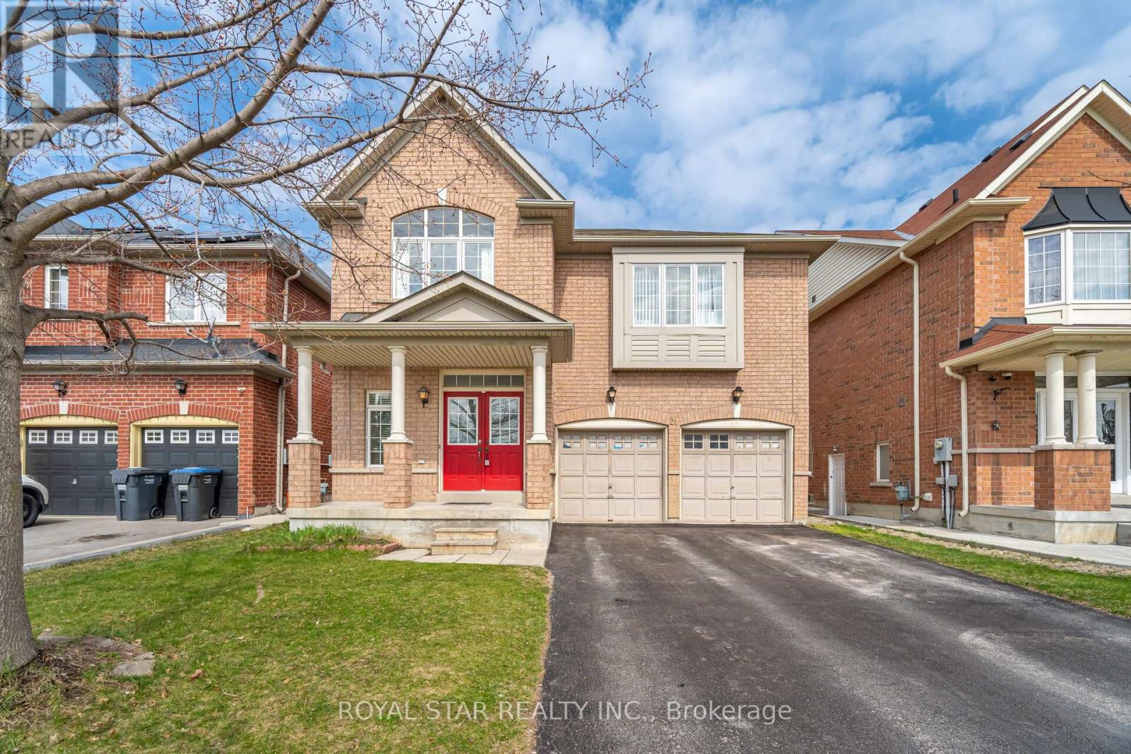 21 Baylawn Cir, Brampton, ON L6P 2M6