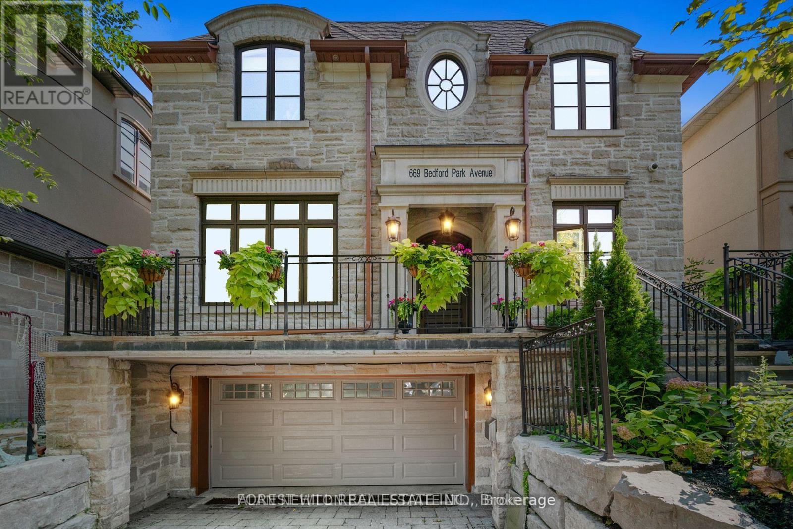 669 Bedford Park Ave, Toronto, ON M5M 1K4