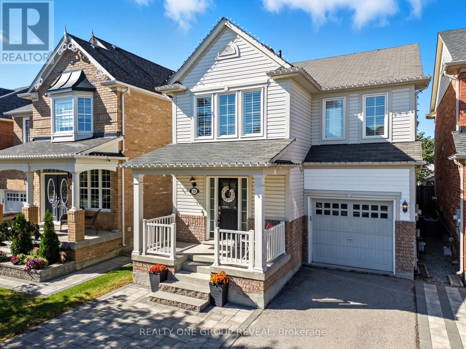 15 William Stark Rd, Whitchurch-Stouffville, ON L4A 0H5