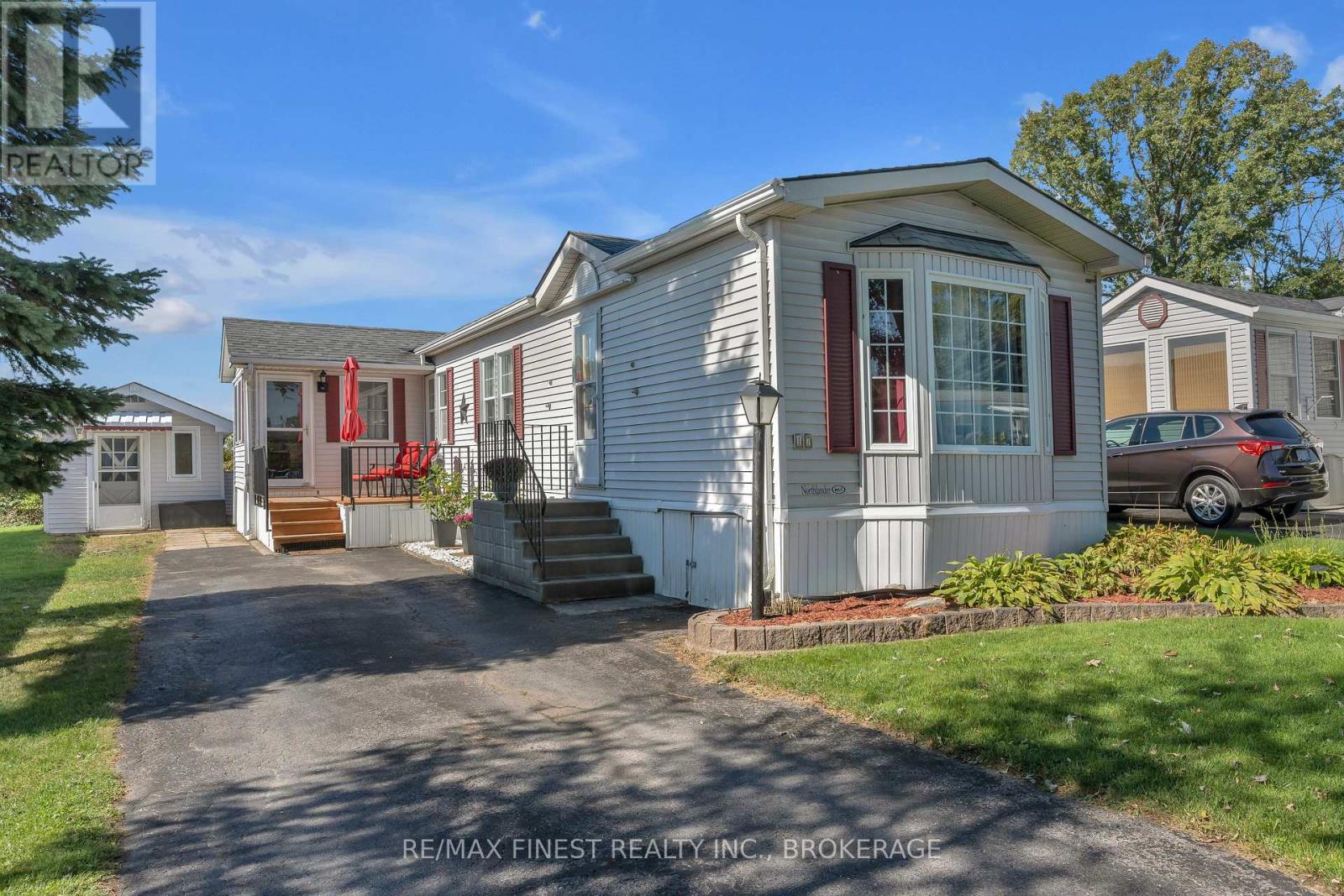 17 Elm St, Greater Napanee Greater Napanee, ON K7R 0E9