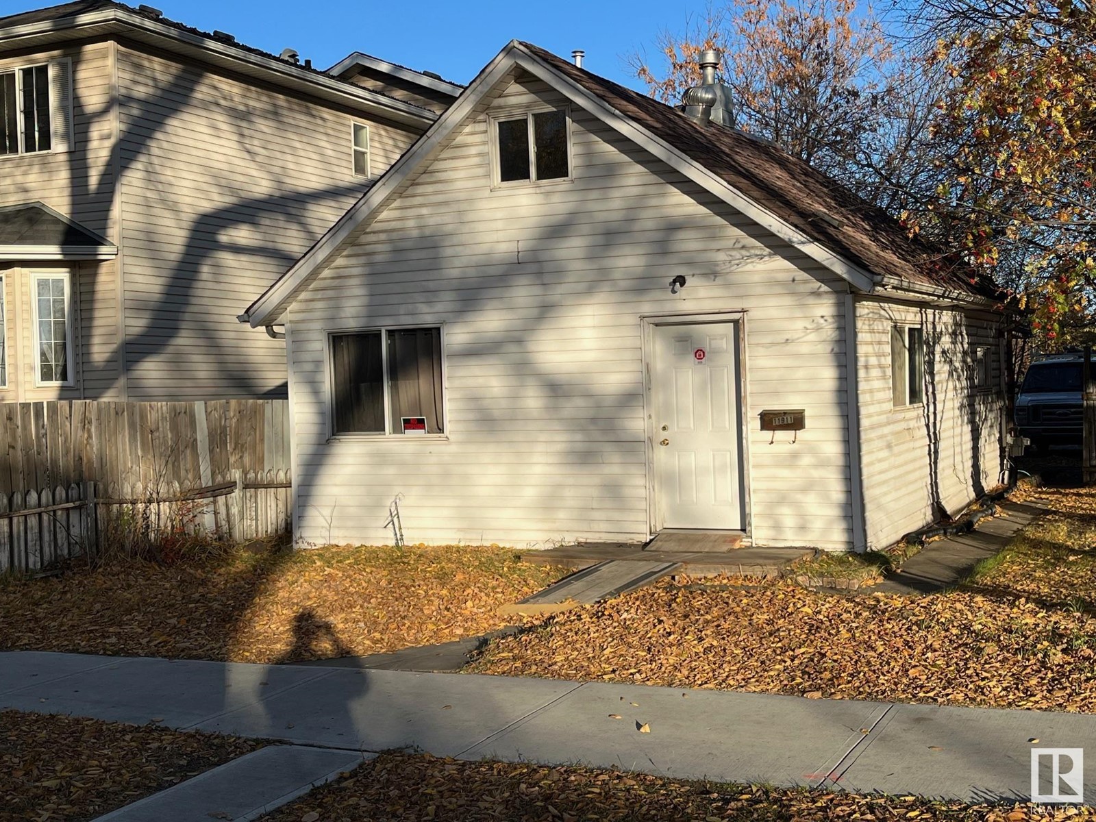 77 St Nw Unit 11911, Edmonton, AB T5B 2G5