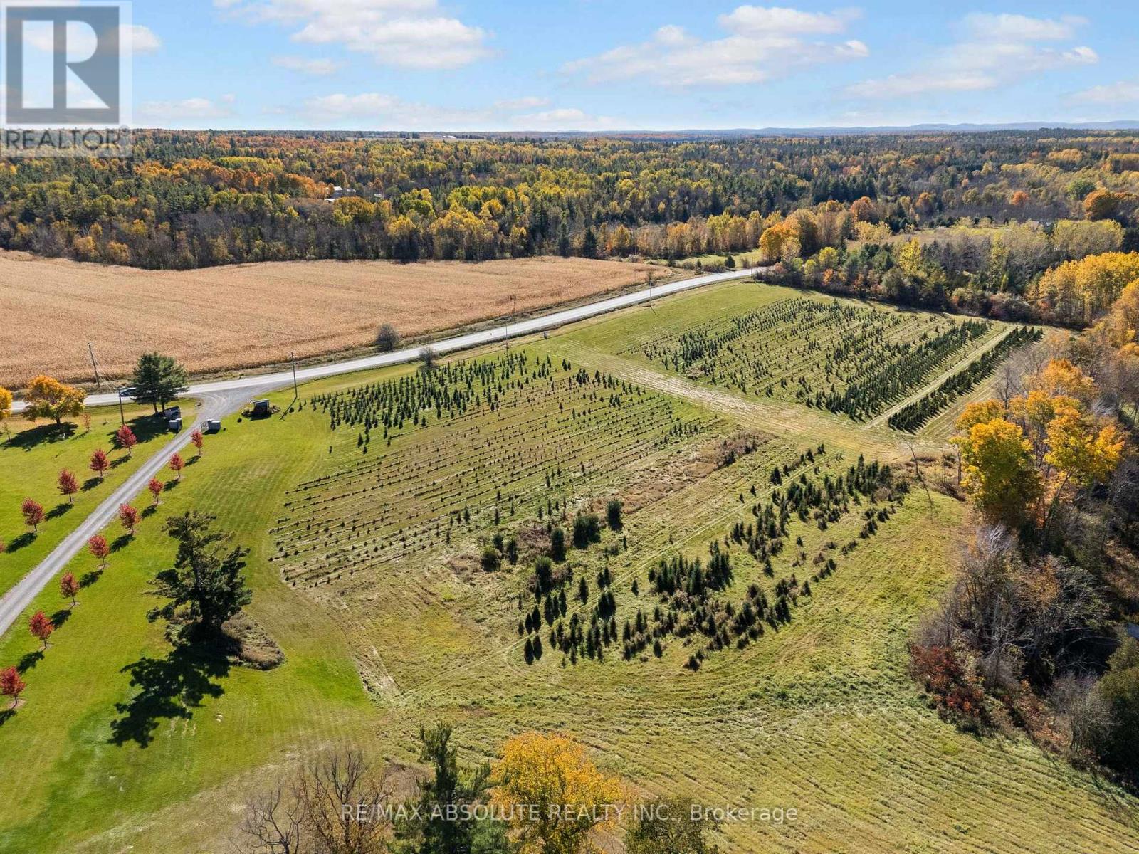 01 Highland Rd, Mcnabbraeside, ON K0A 3M0
