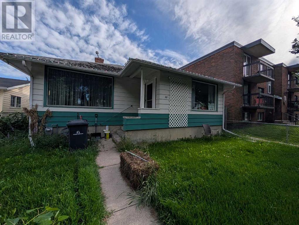 4 Avenue Se Unit 35, High River, AB T1V 1G3