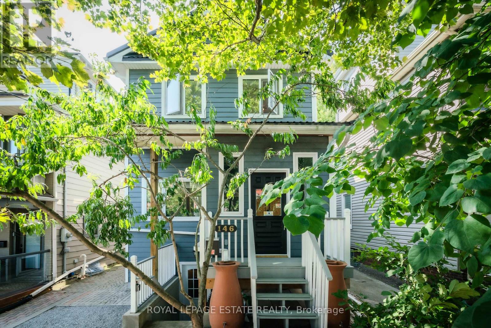 146 Ashdale Ave, Toronto, ON M4L 2Y9