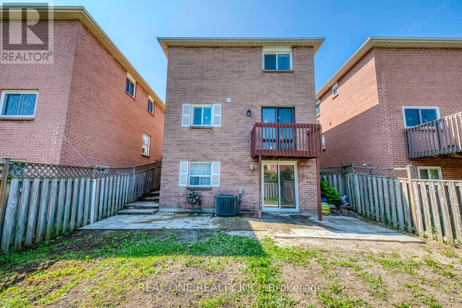 5075 Rising Star Ct, Mississauga Hurontario, ON L5R 2W5