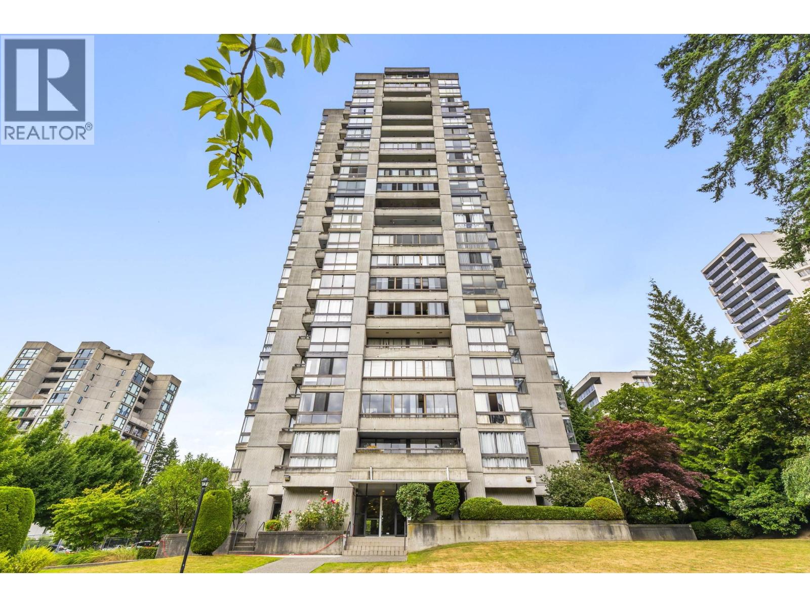 9280 Salish Court Unit 1702, Burnaby, BC V3J 7J8