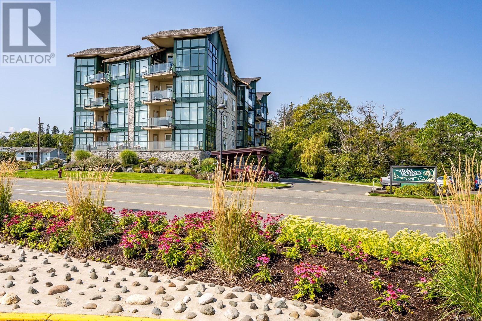 2676 Island Hwy Unit 303 Hwy, Campbell River, BC V9W 1C7