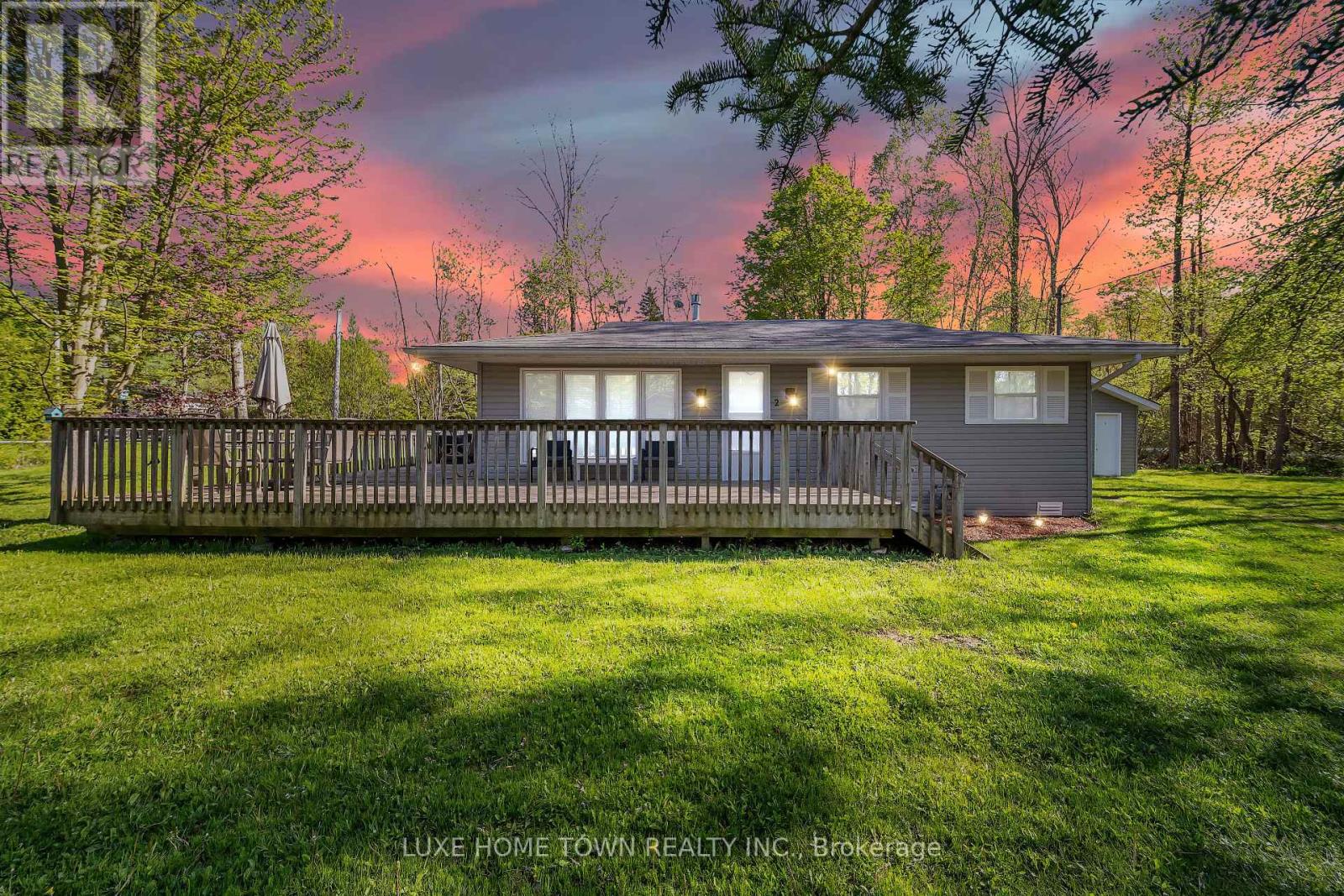 2 Birch St, South Bruce Peninsula, ON N0H 2G0