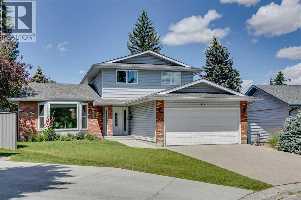 124 Brookmere Bay SW, Calgary, AB T2W 2R9
