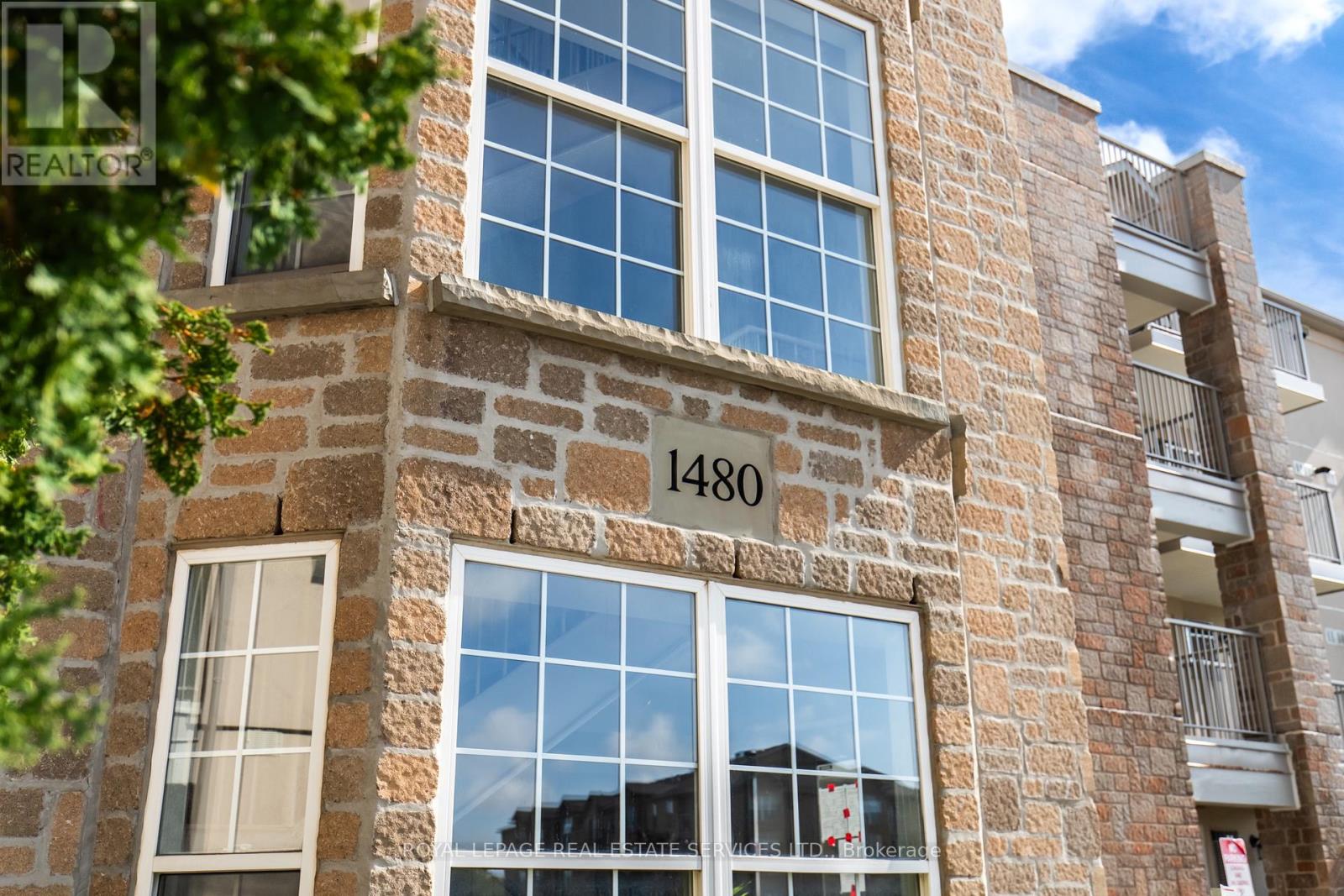 308 1480 Bishops Gate, Oakville, ON L6M 4N4