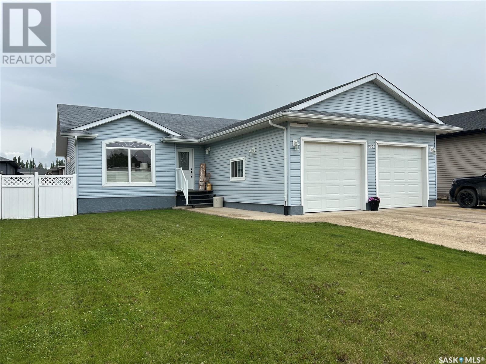 604 Forester Cres, Tisdale, SK S0E 1T0