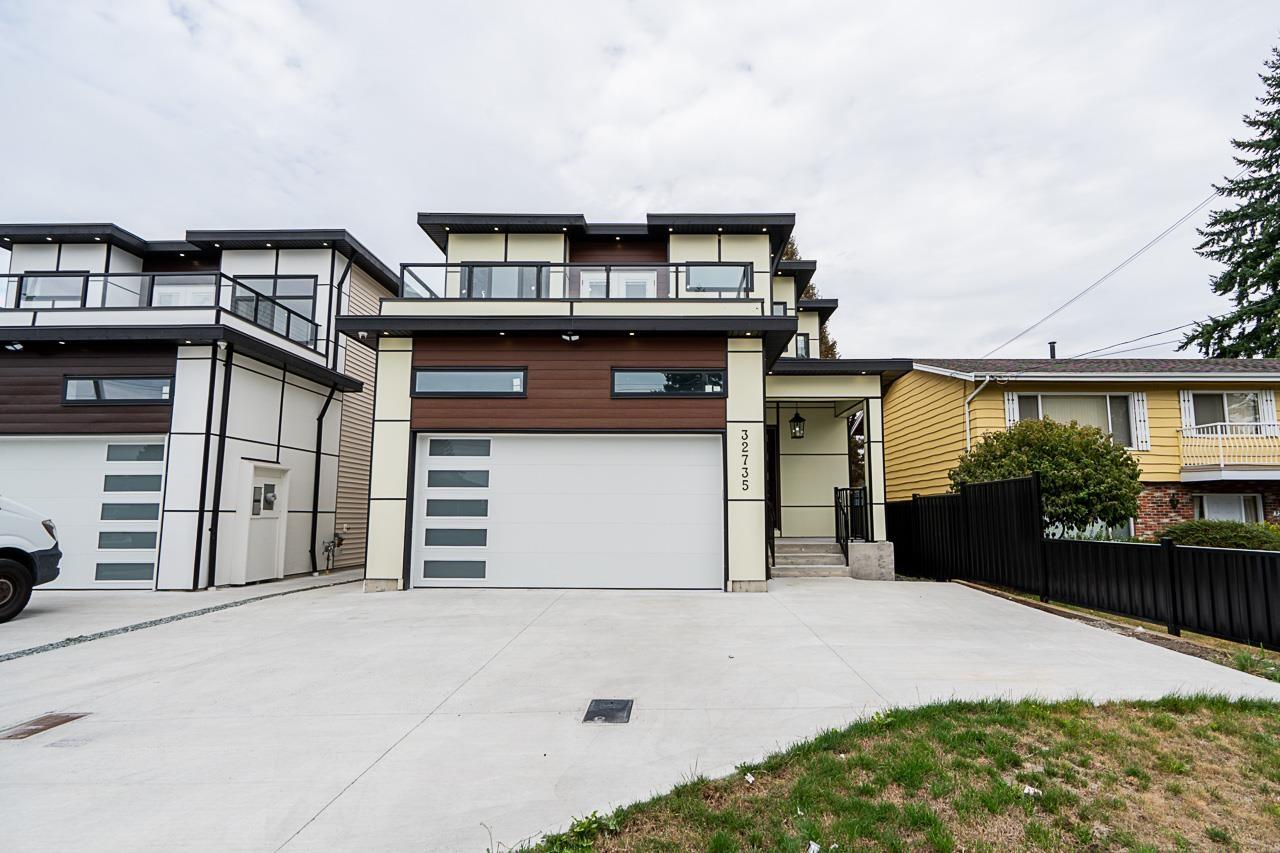 32735 Marshall Rd, Abbotsford, BC V2S 1J6