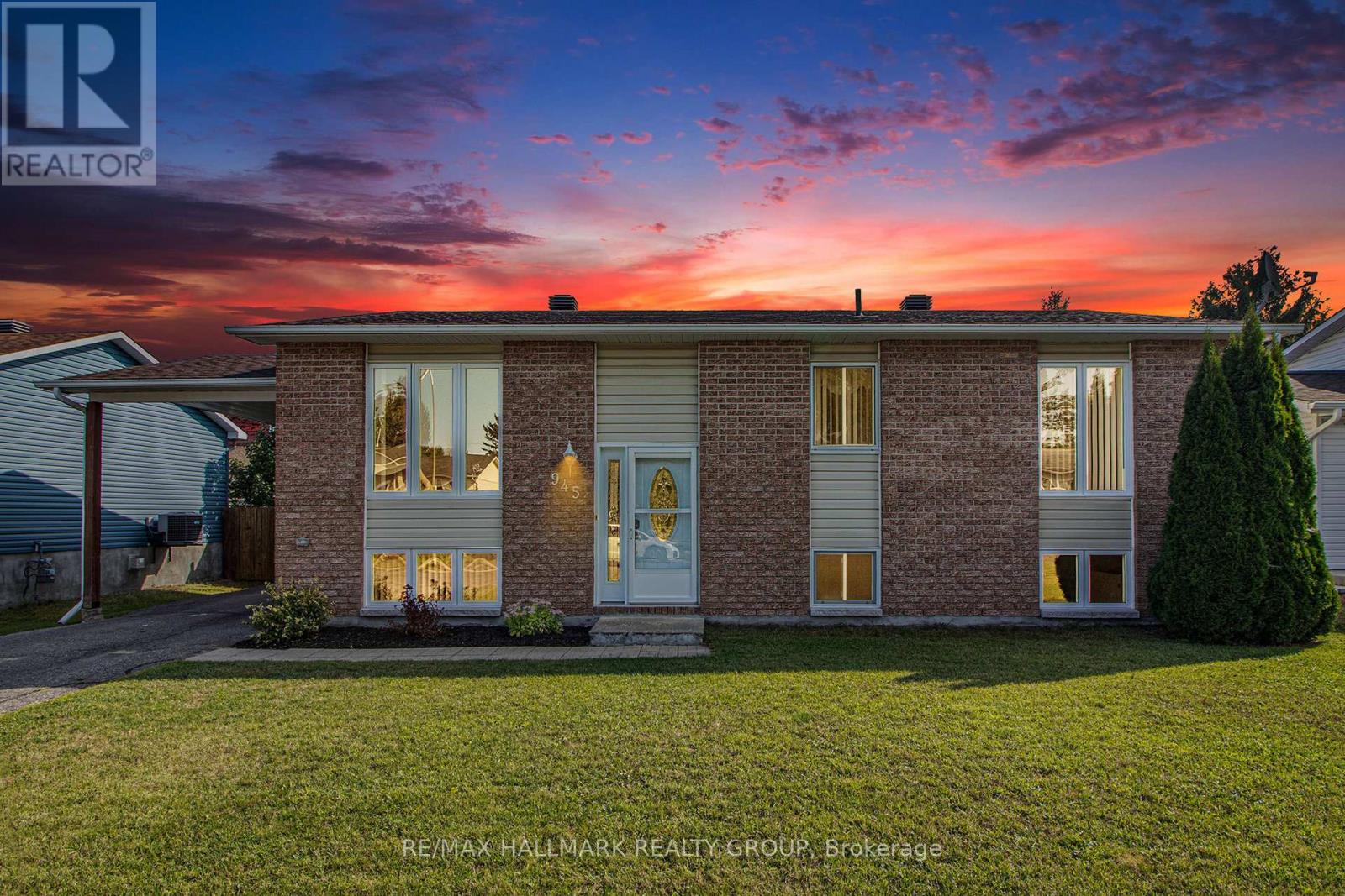 945 Belvedere Ave, Clarence-Rockland, ON K4K 1H3
