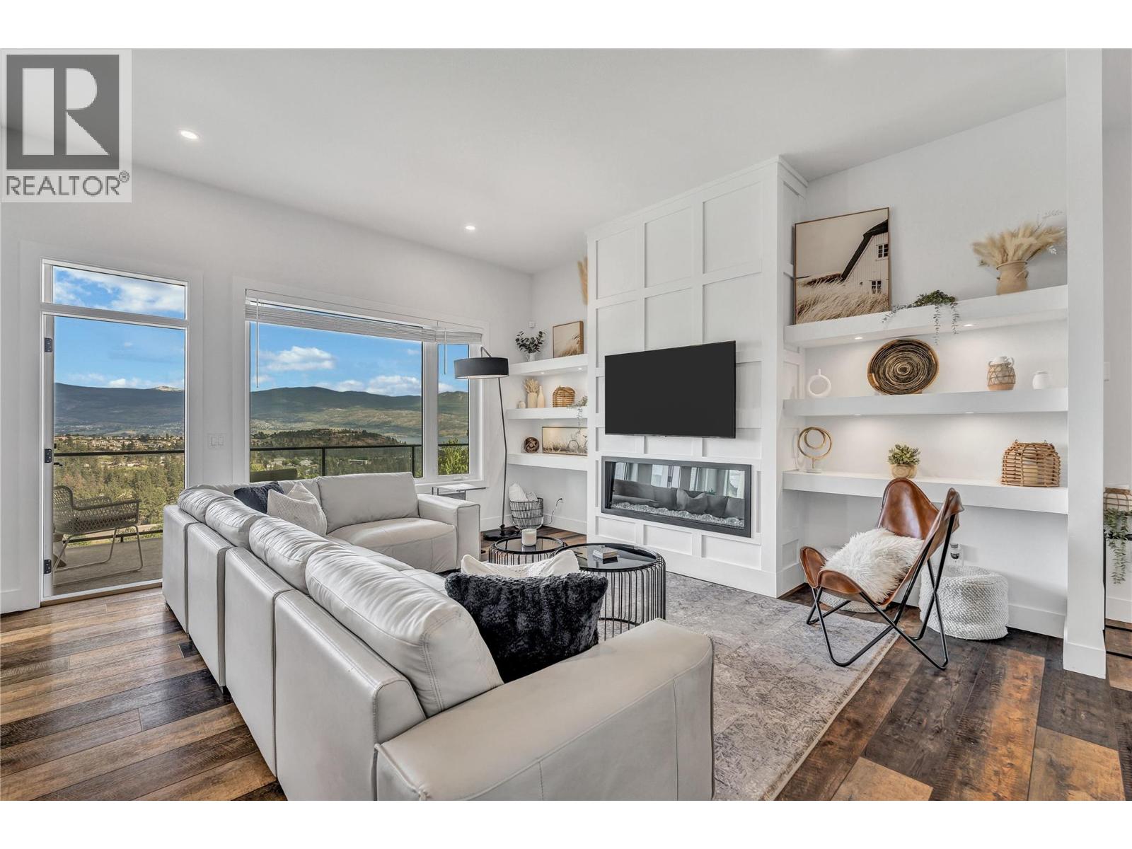 2129 Ensign Quay, West Kelowna, BC V4T 1V1