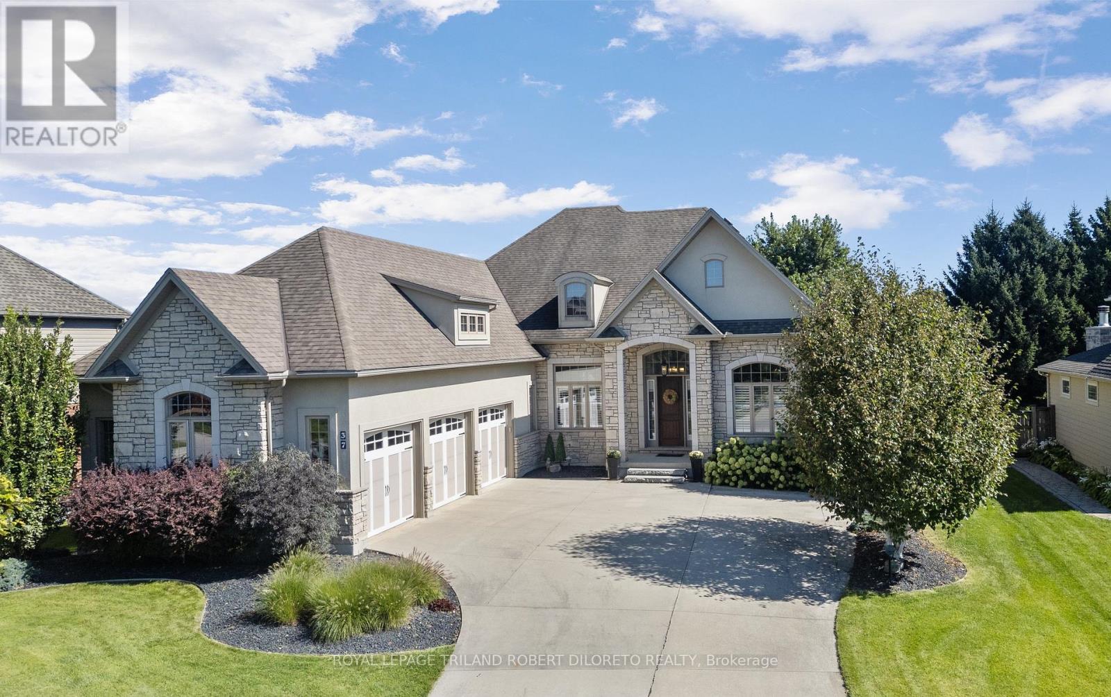 37 Baron Cres, Middlesex Centre, ON N0L 1R0