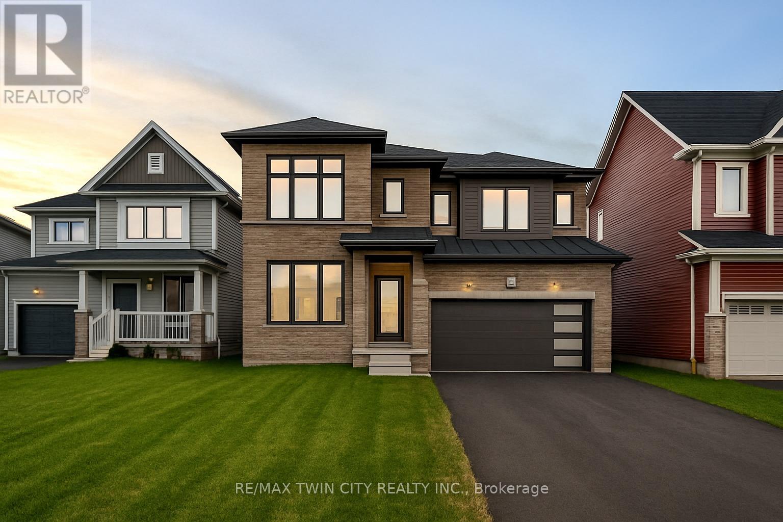 35 Santo Ct, Woolwich, ON N0B 1M0