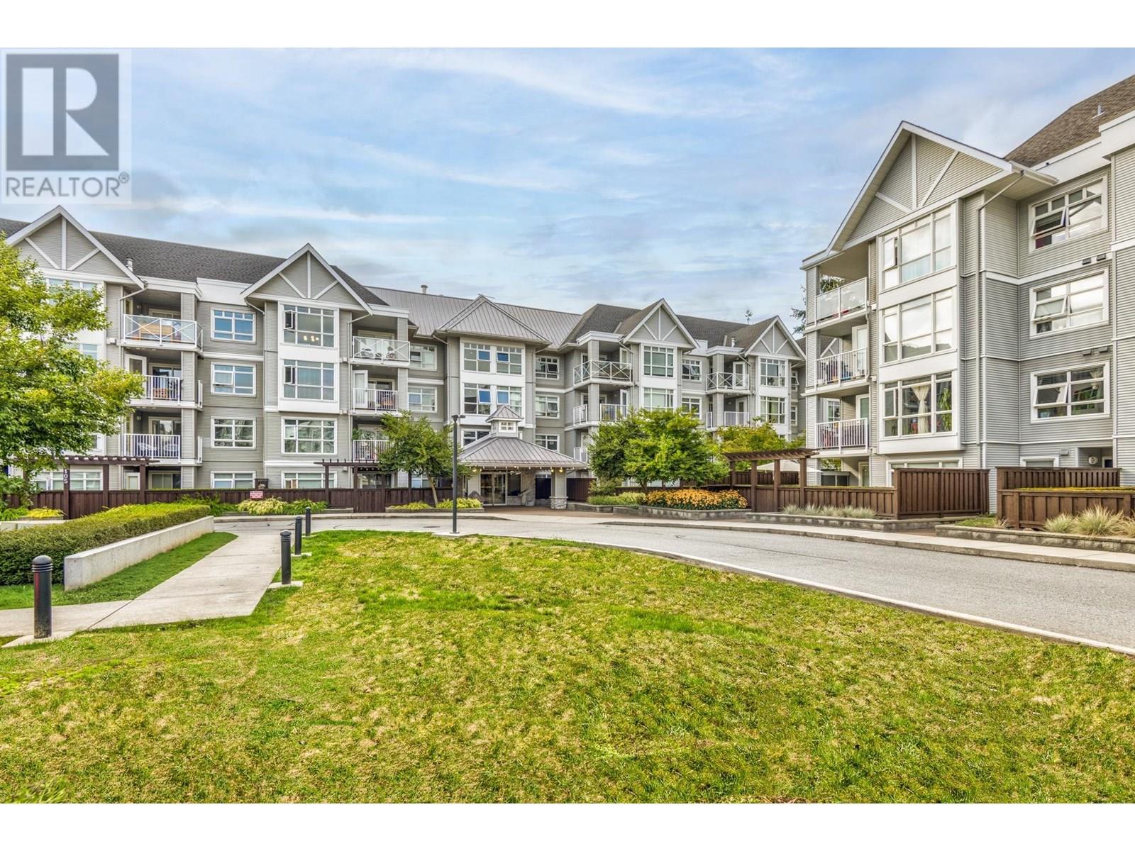 3122 St Johns Street Unit 425, Port Moody, BC V3H 5C8