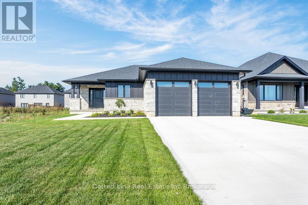 16 Walnut Dr, Tillsonburg, ON N4G 5S2