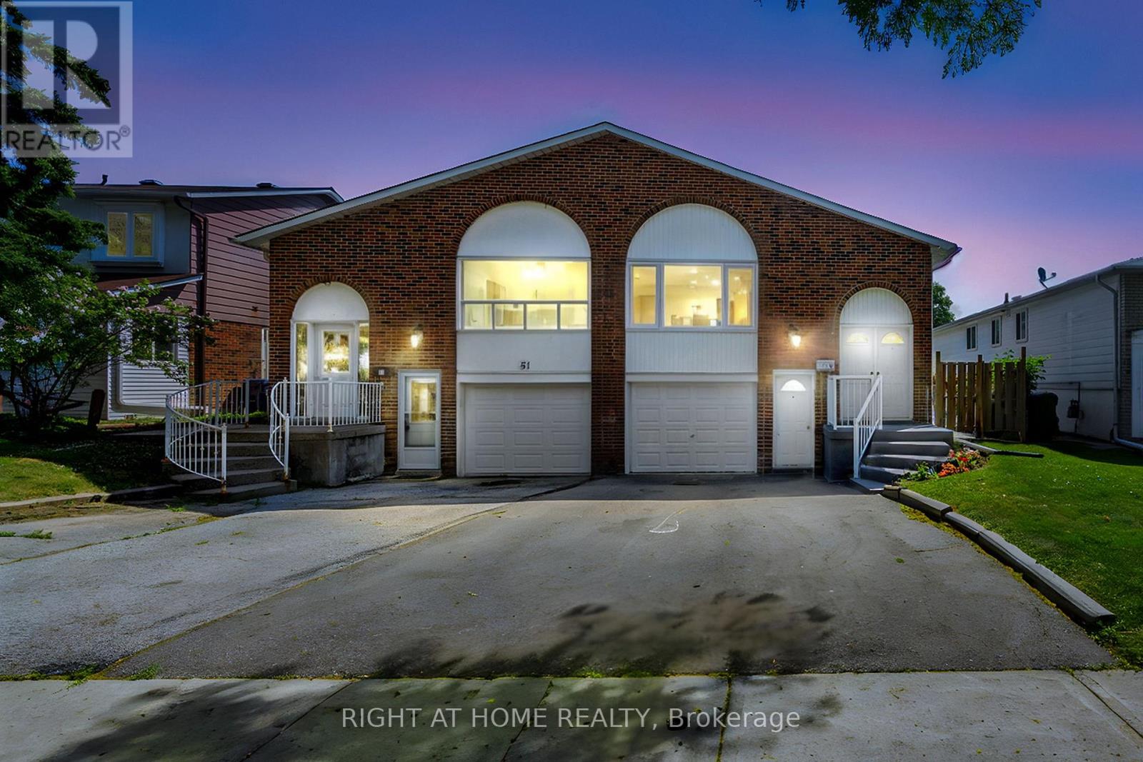 49 Tuscarora Dr, Toronto, ON M2H 2K4