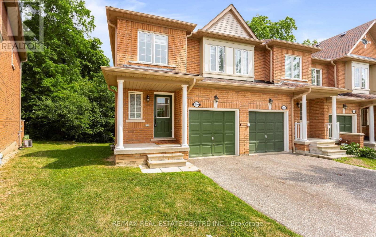 290 7360 Zinnia Pl, Mississauga, ON L5W 2A3