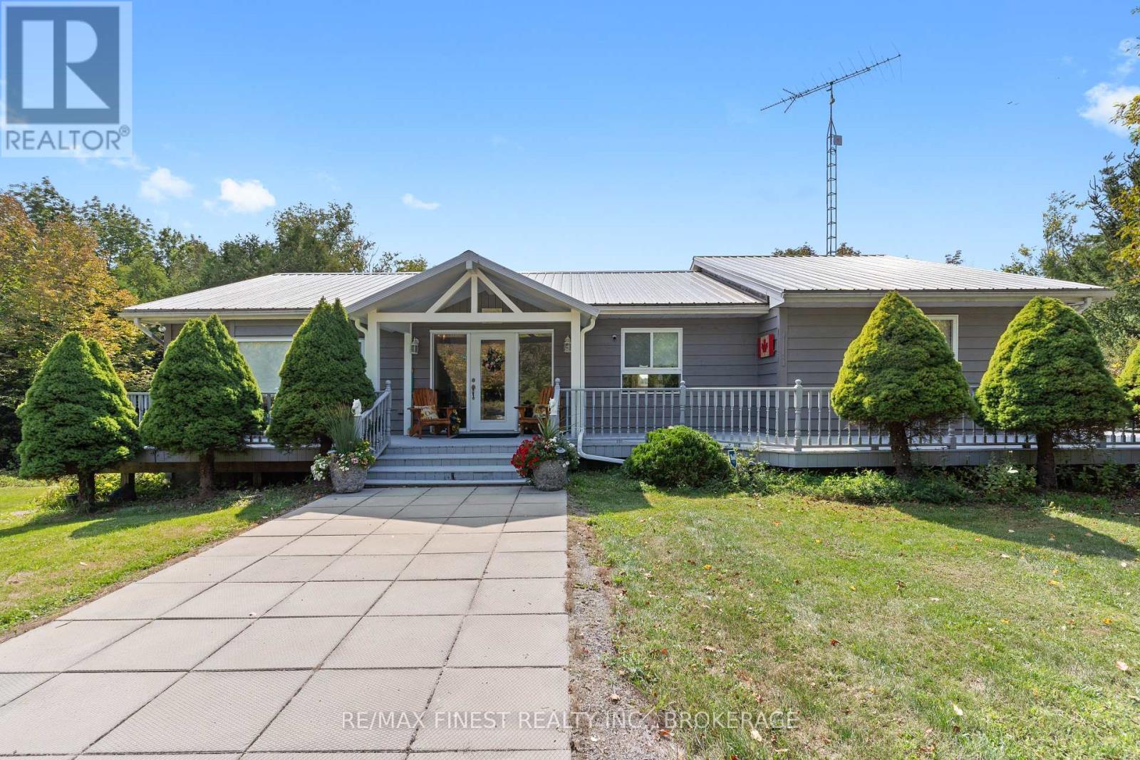 180 Napanee Rd, Tweed, ON K0K 2L0