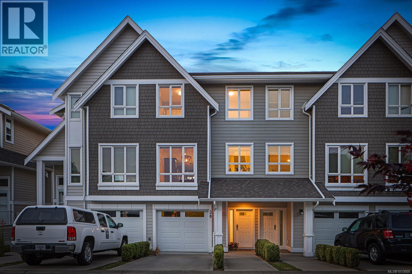 700 Lancaster Way Unit 38, Comox, BC V9M 0B6