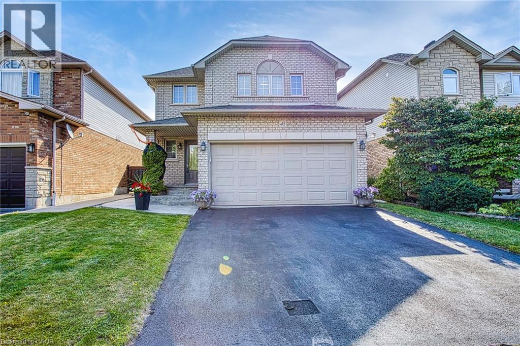41 Aspen Dr, Grimsby, ON L3M 5M1