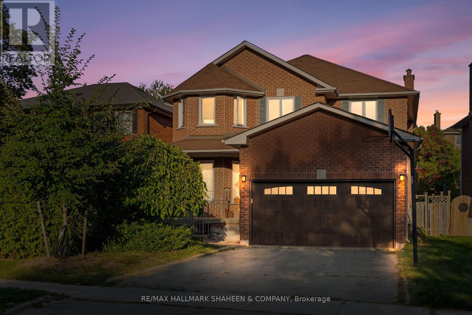 493 Blackstock Rd, Newmarket, ON L3Y 8H6