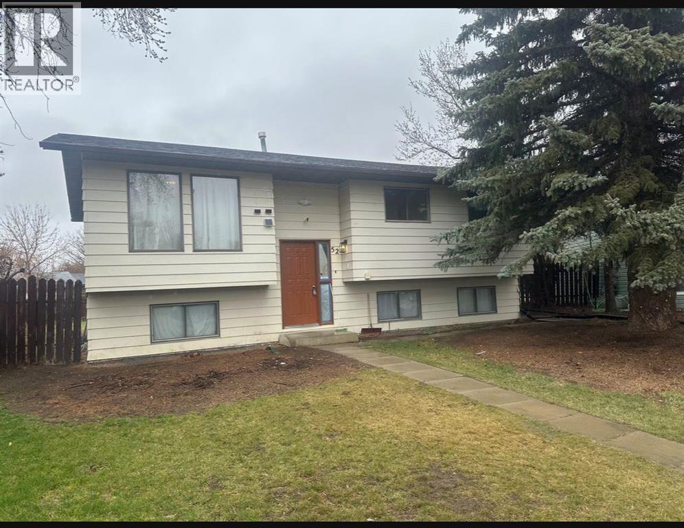 52 Wildrose Cres W, Brooks, AB T1R 0A4