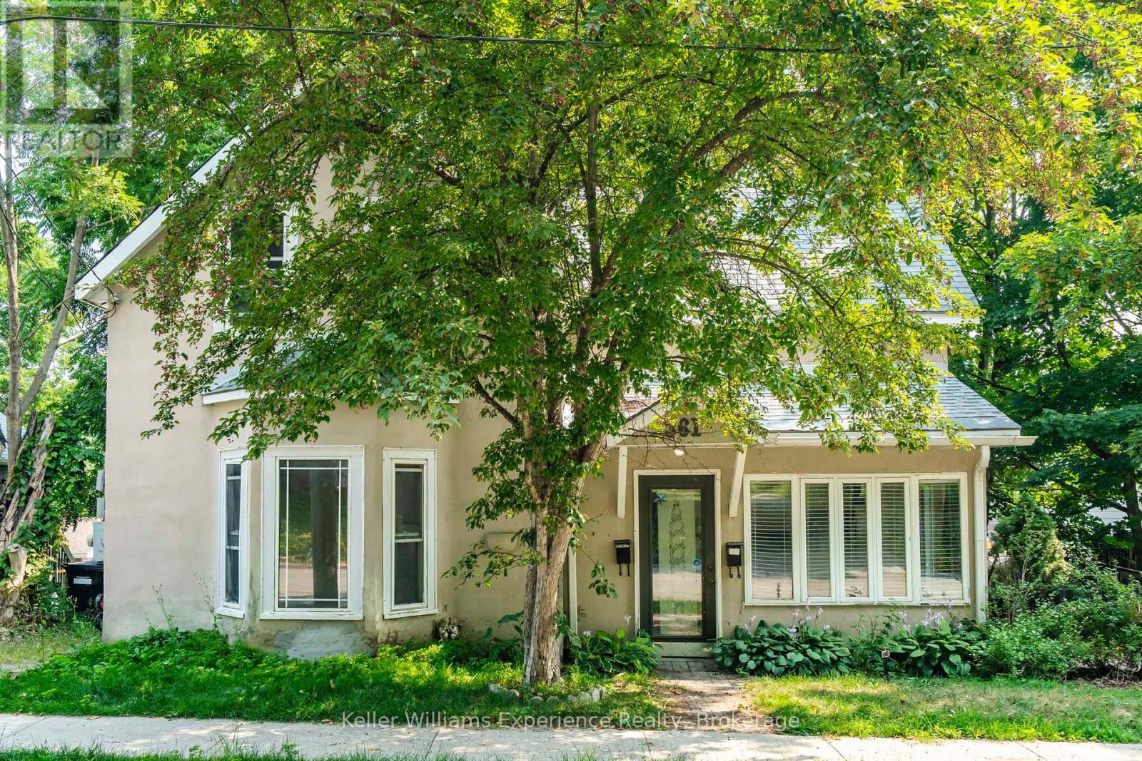 361 Third St, Midland, ON L4R 3S6
