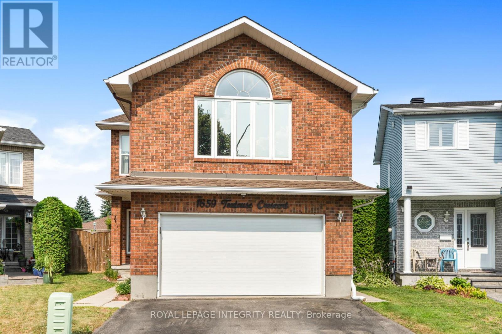1659 Toulouse Cres, Ottawa, ON K1C 6K5