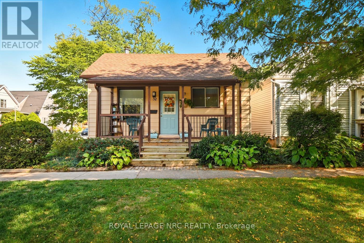 52 Wiley St, St. Catharines Downtown, ON L2R 4G2