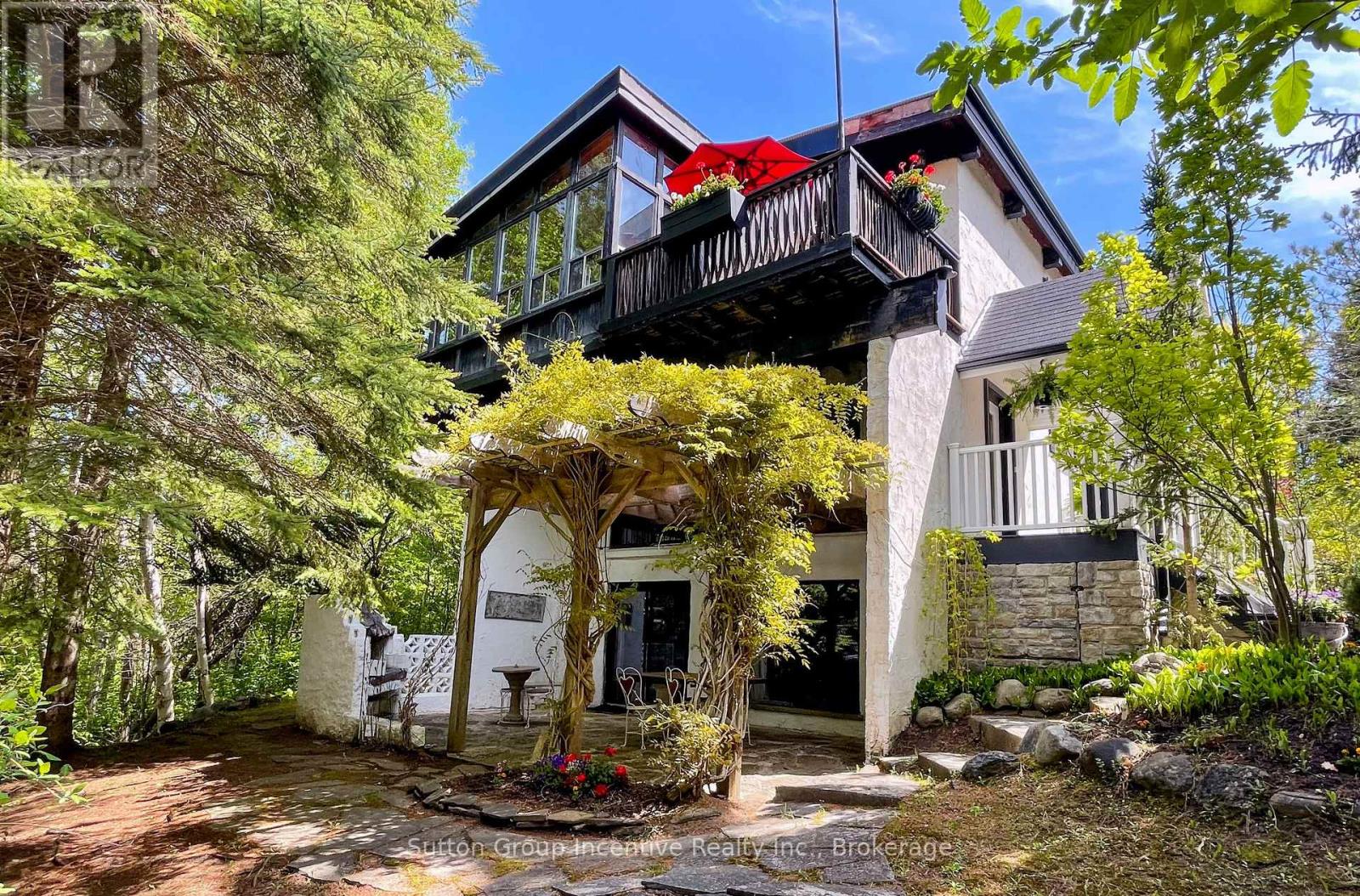 187 Arlberg Cres, The Blue Mountains, ON L9Y 0M1