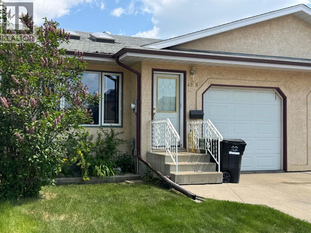 56 Street Unit 4919, Camrose, AB T4V 2C6
