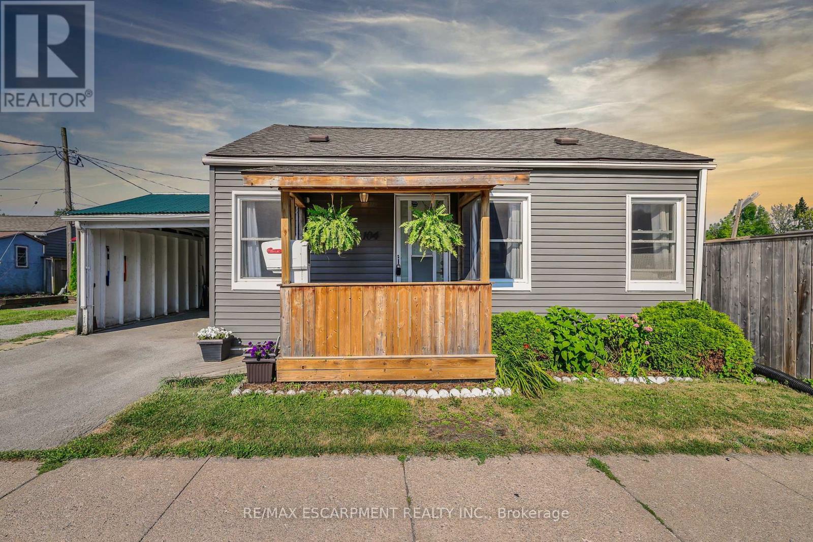 104 Southworth St, Welland, ON L3B 1Y8
