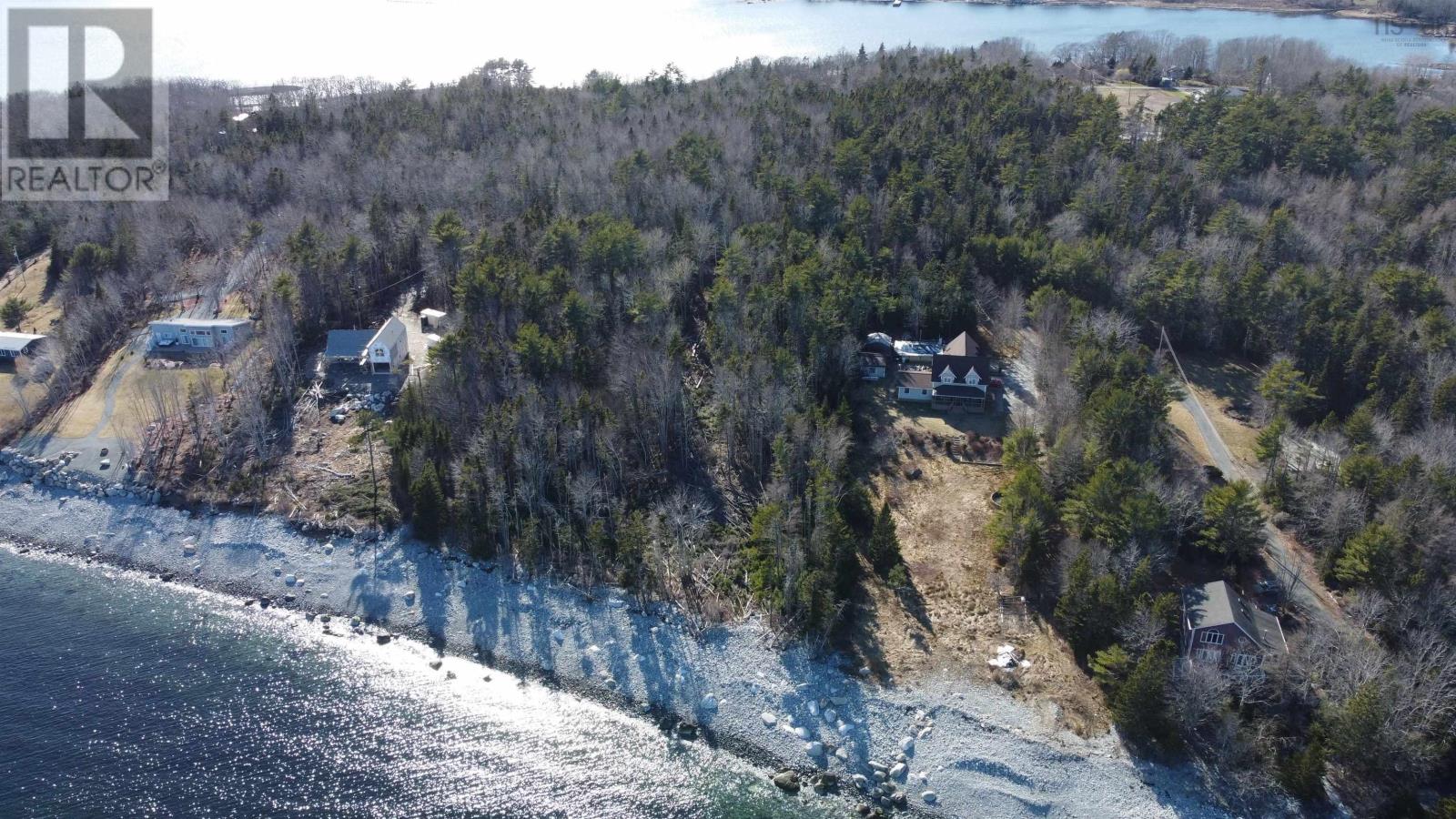 4 4a Bells Point Rd, Port Mouton, NS B0T 1T0
