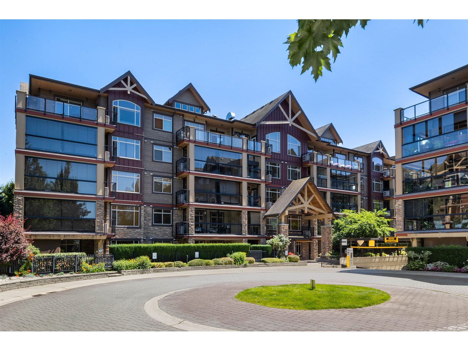 8288 207a Street Unit 587, Langley, BC V2Y 0L2